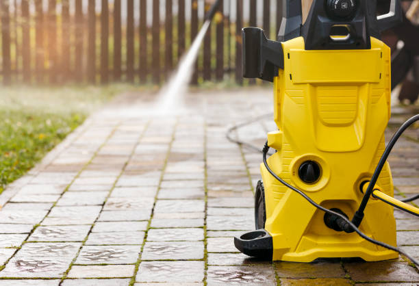 Best Dumpster Area Cleaning  in Tashua, CT